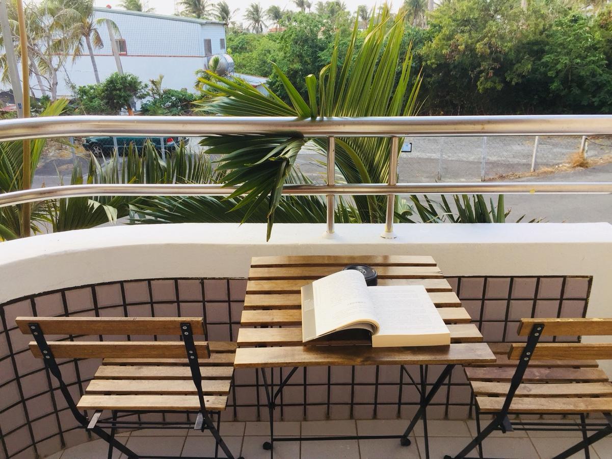 海沐輕旅 Sea Mu Kenting Apartment Nanwan Exterior photo